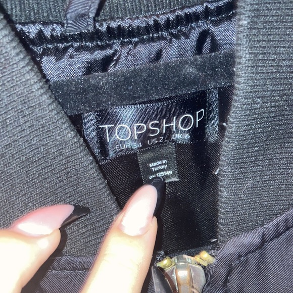TOPSHOP black bomber jacket - Picture 3 of 3